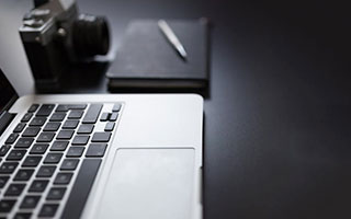 开云体育官网-紫金逆袭夜！湖人抢七晋级改写西部格局